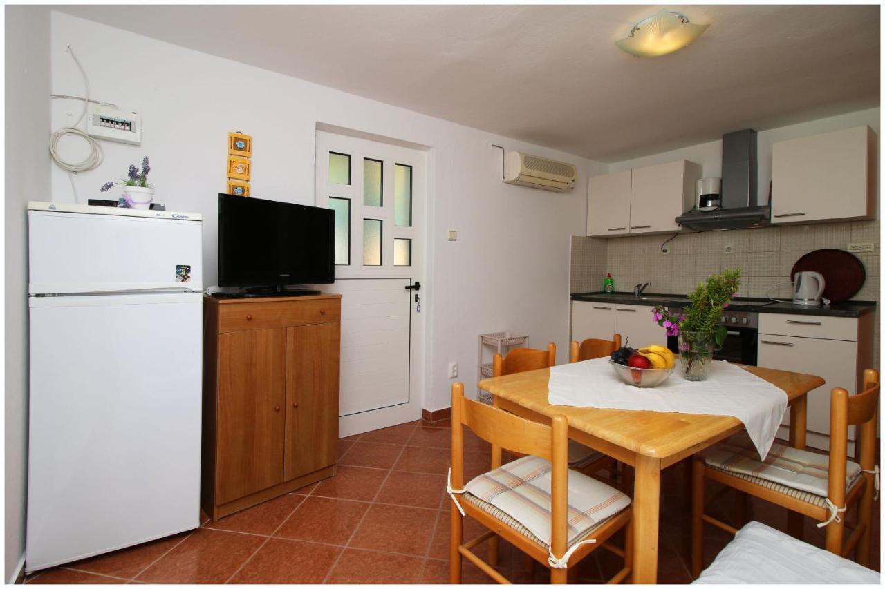 Apartments Elvis Primošten Zewnętrze zdjęcie
